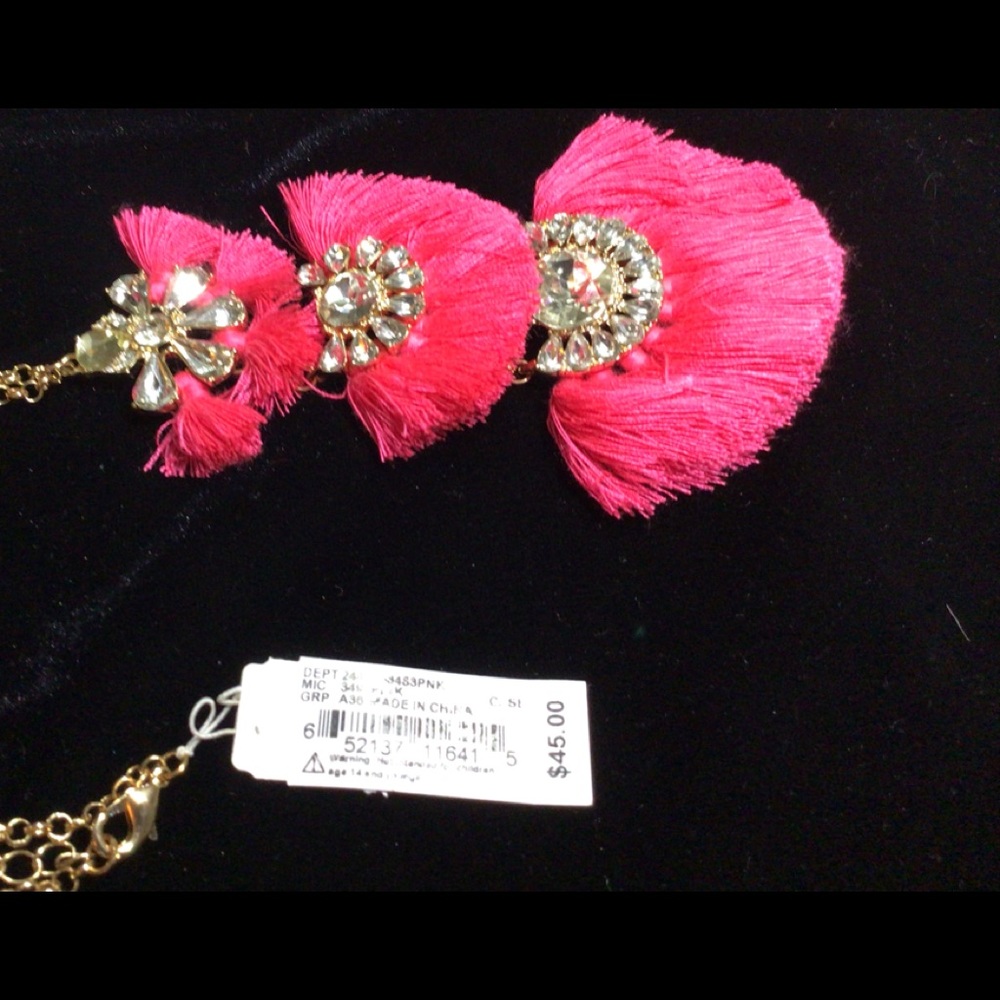NWT hot pink fringe necklace with clear rhinestones - Picture 2 of 12